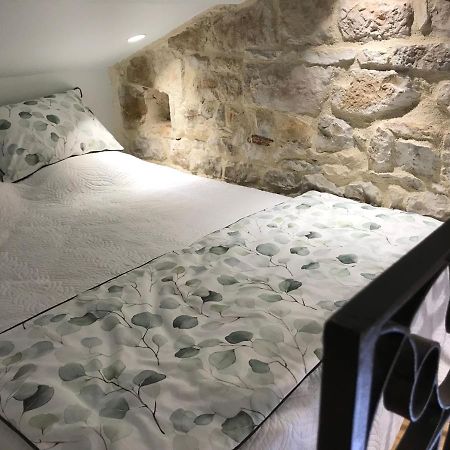 Le Pigeonnier Du Beffroi Villa Bruniquel Dış mekan fotoğraf